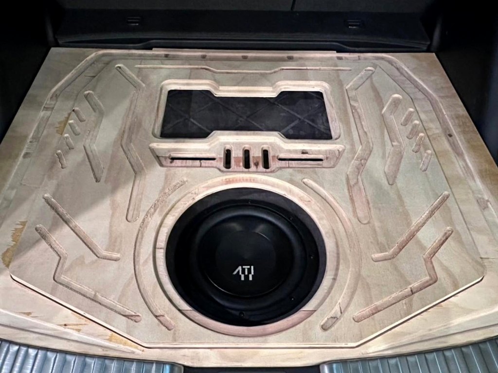 CR-V5 後車廂木工裝潢-木工底板上車試裝 重低音喇叭-北二汽車音響03