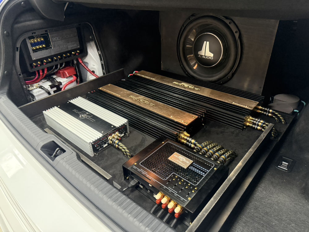 Lexus IS 300h 打造高解析沉浸式車內音場